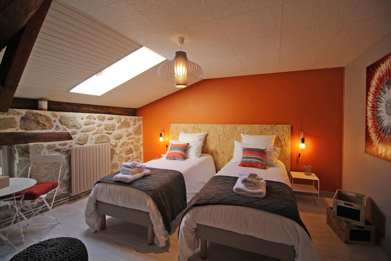 La Vieille Maison De Bed and breakfast Pensol